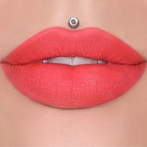 NIB❤️‍🔥"Watermelon Soda" SALE 😍Jeffree Star Velvet Trap Lipstick